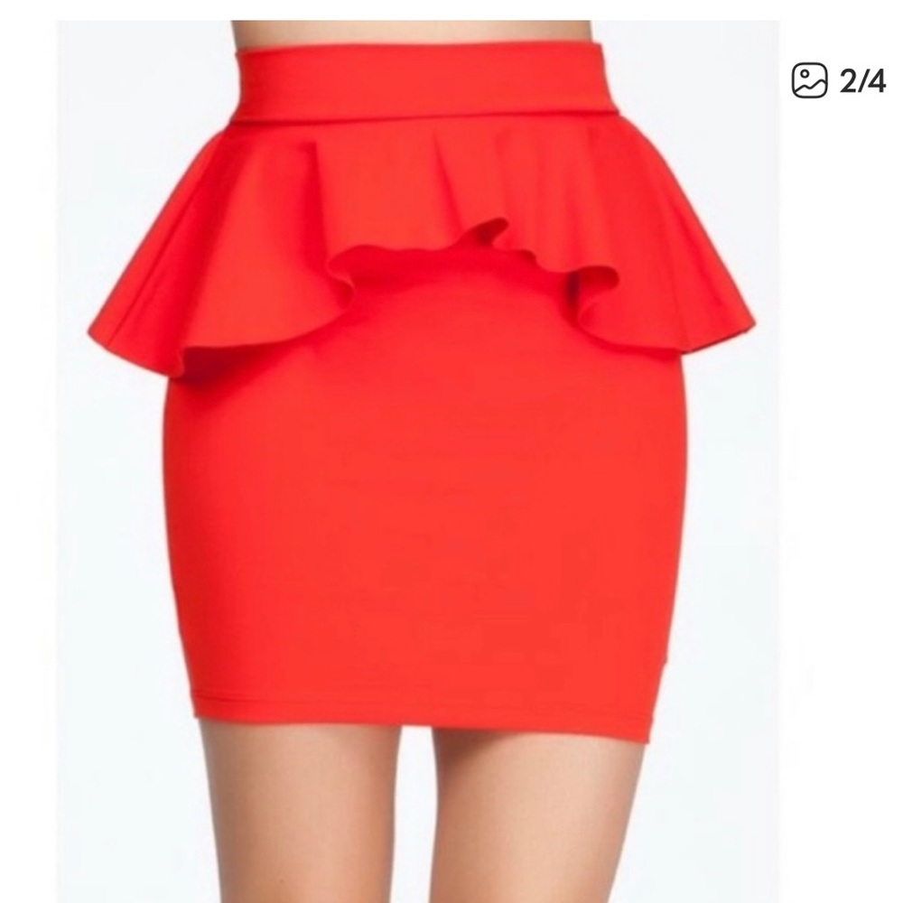 NWT - bebe - Women’s Red Ruffle Peplum Mini Pencil Skirt Size Small